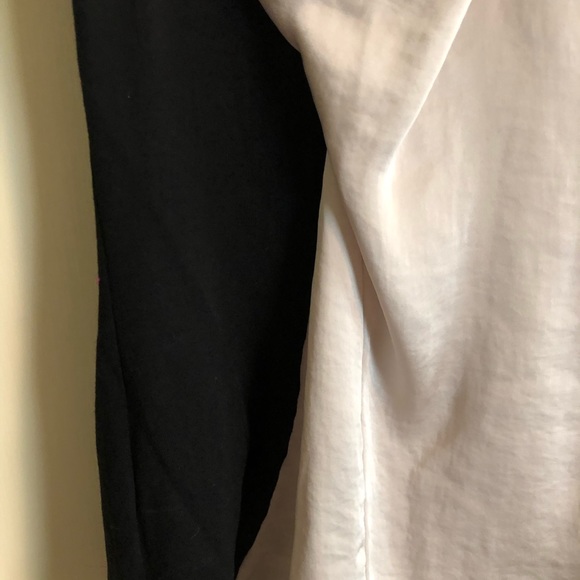 Vince Camuto tank - Picture 3 of 6